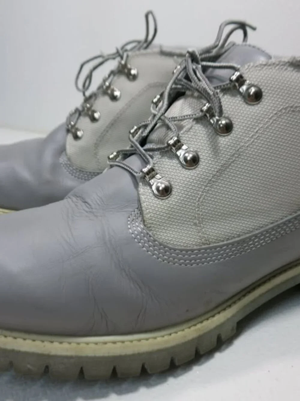 Timberland Men's Boot Style 28008 Grey Silver Leather Canvas Footwear Sz 13 M